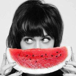 娱乐吃瓜的网名有哪些女生,盘点那些娱乐吃瓜女生的独特网名