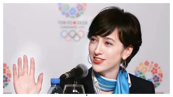 娱乐吃瓜蛋仔名,揭秘娱乐圈的甜蜜与苦涩